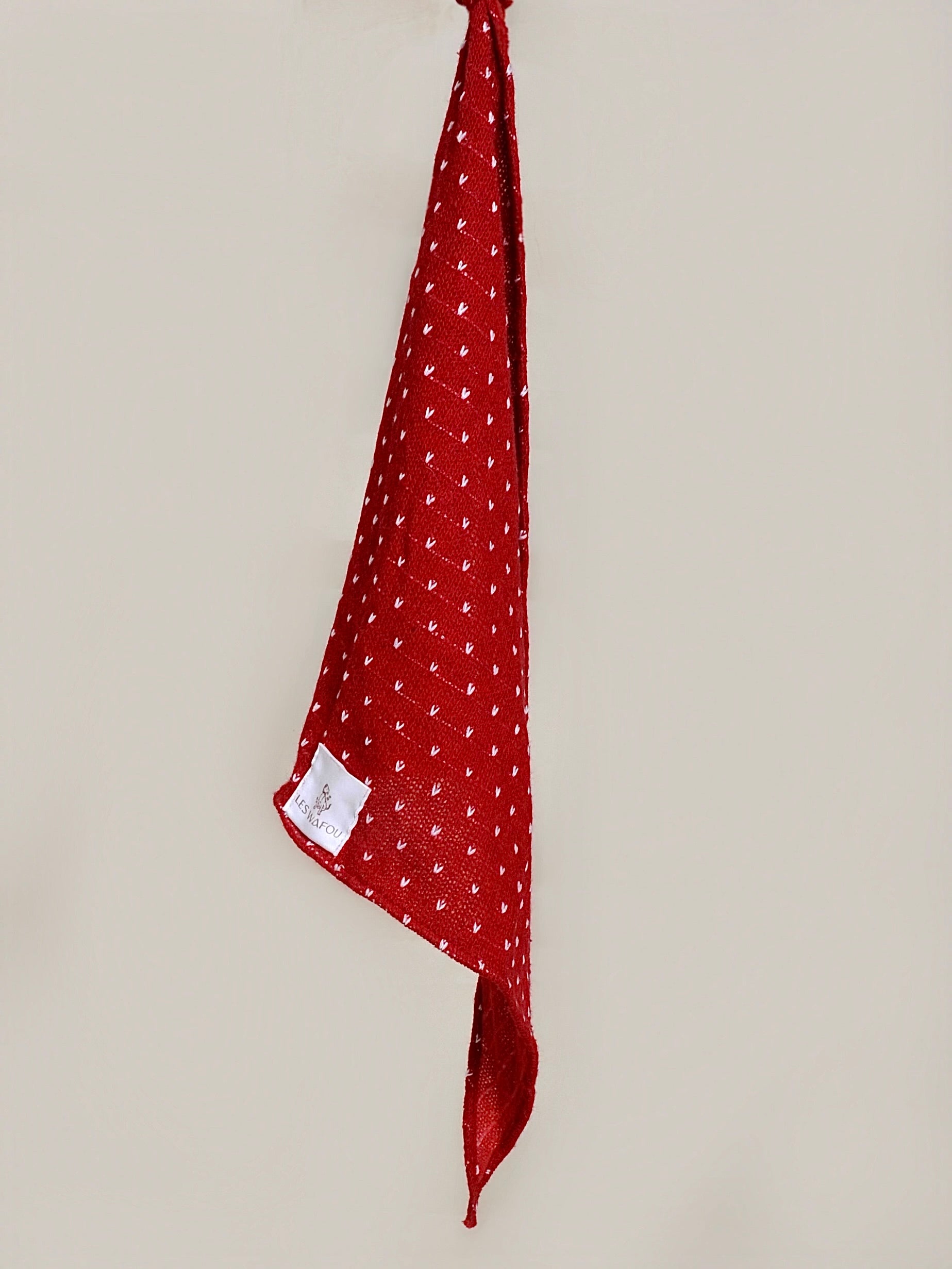 Bandana pour chien - Cœurs rouges