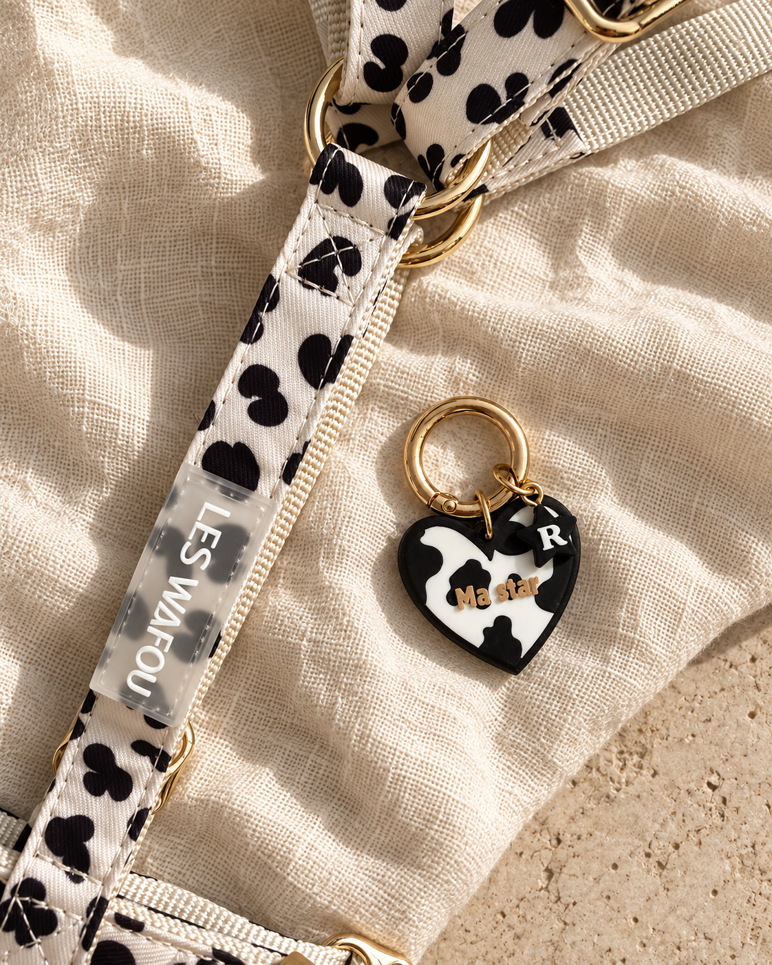 Les Wafou x Raya & Co's - Médaille pour chien